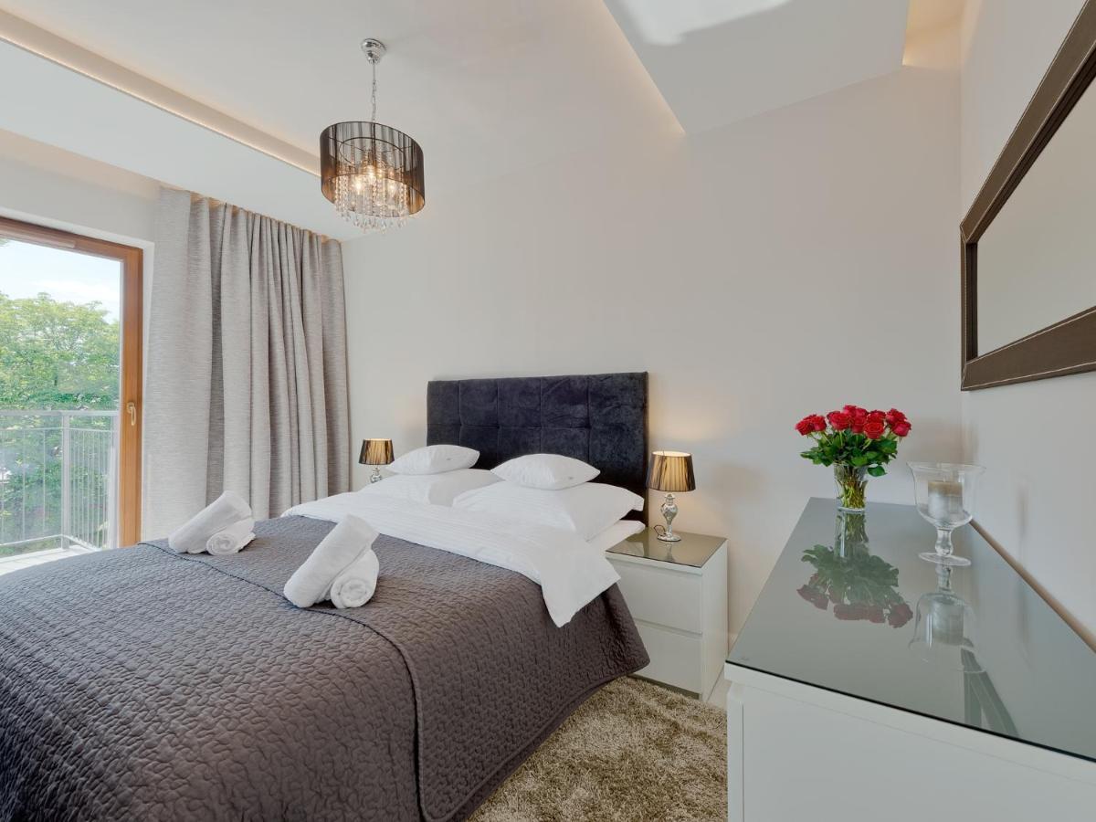 Athome Apartment *